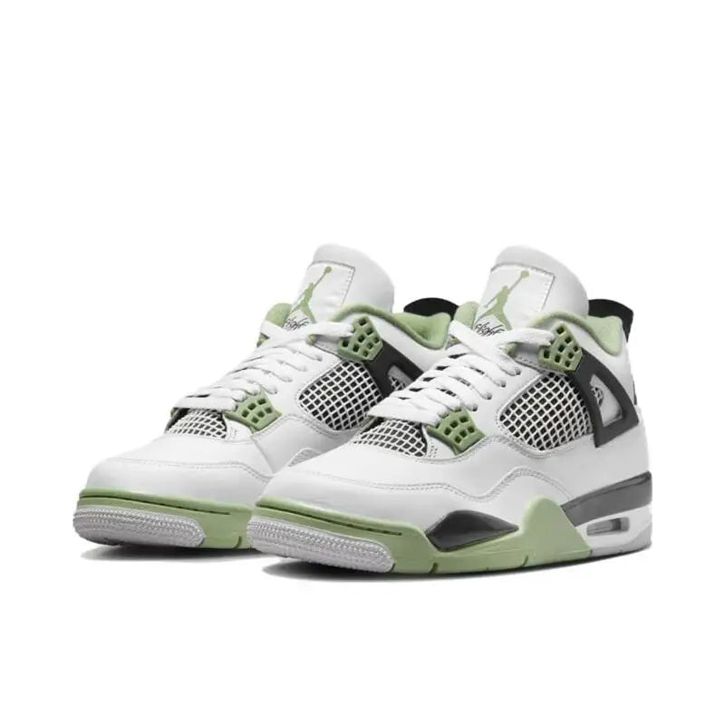 Tênis Nike Air Jordan 4