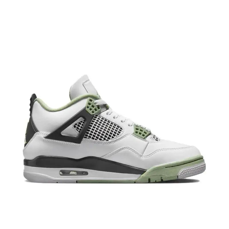 Tênis Nike Air Jordan 4