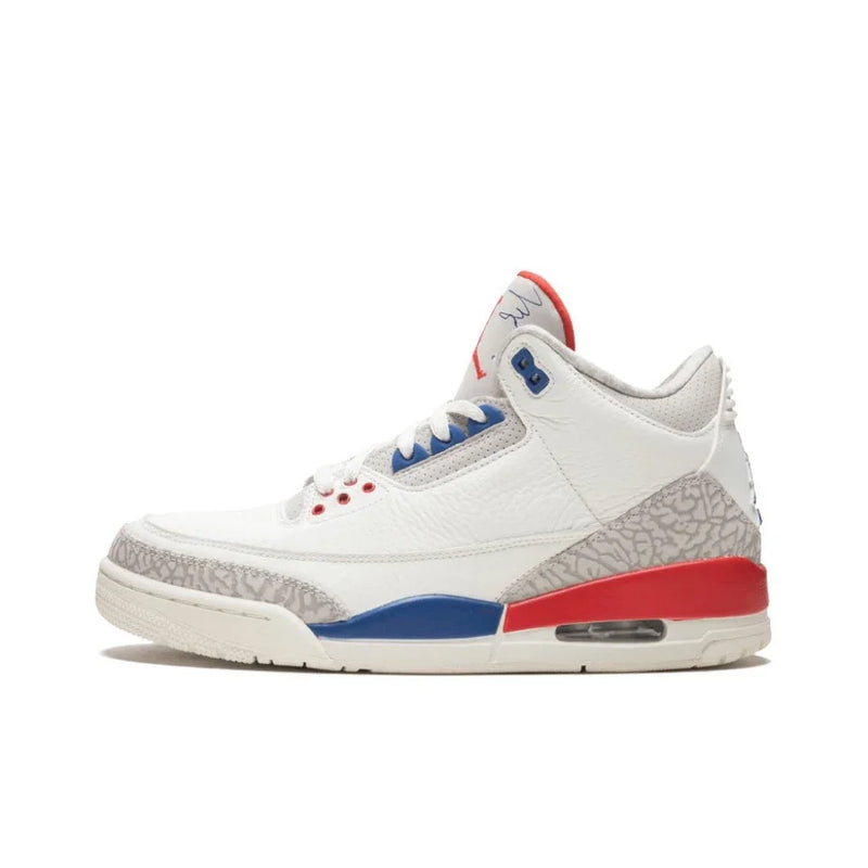 Tênis Nike Air Jordan 3 Retro