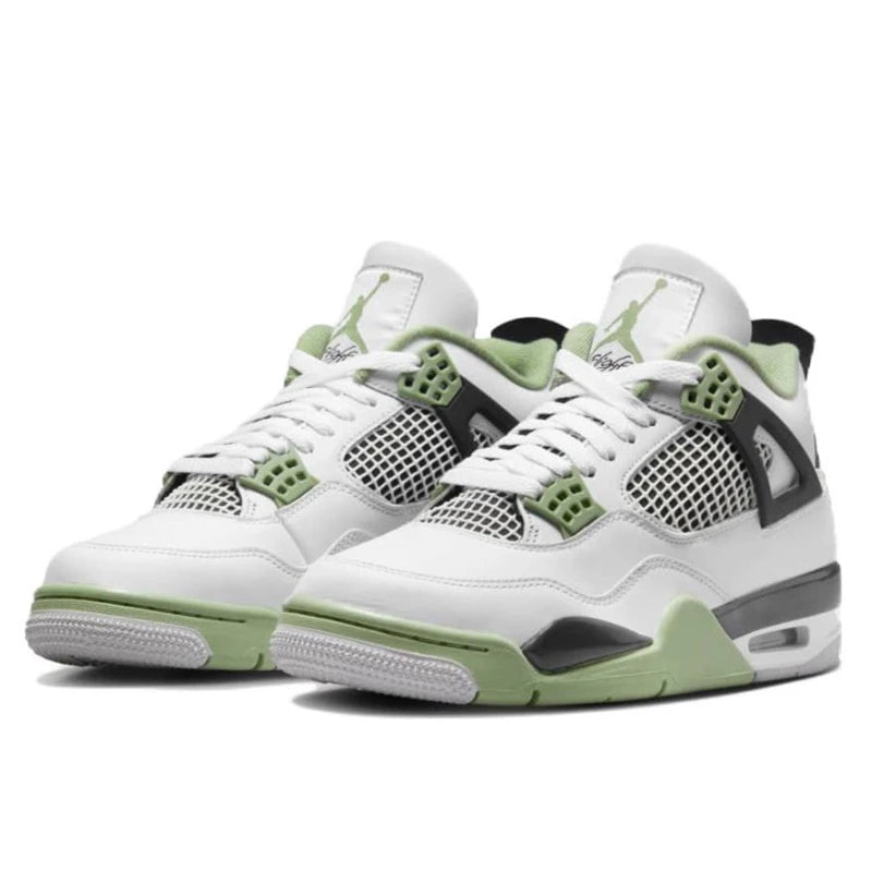 Tênis Nike Air Jordan 4