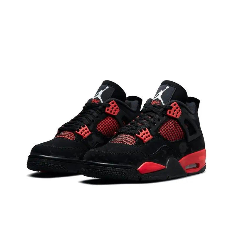 Tênis Nike Air Jordan 4