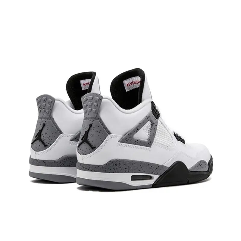 Tênis Nike Air Jordan 4