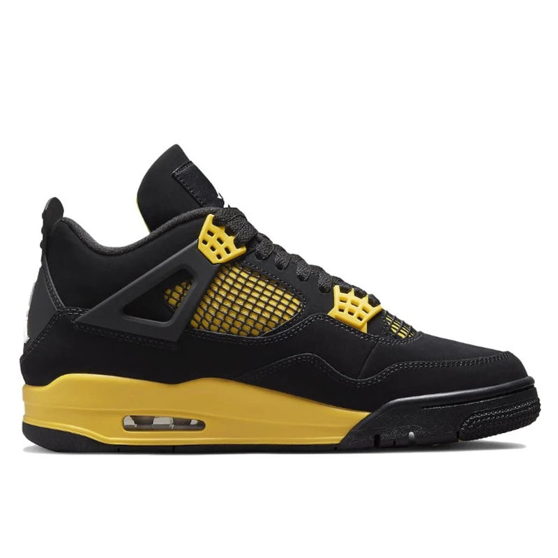 Tênis Nike Air Jordan 4