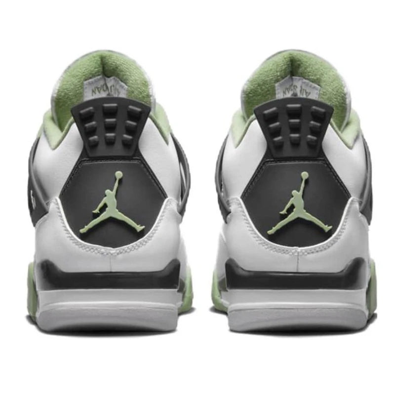 Tênis Nike Air Jordan 4