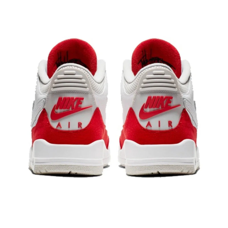 Tênis Nike Air Jordan 3 Retro