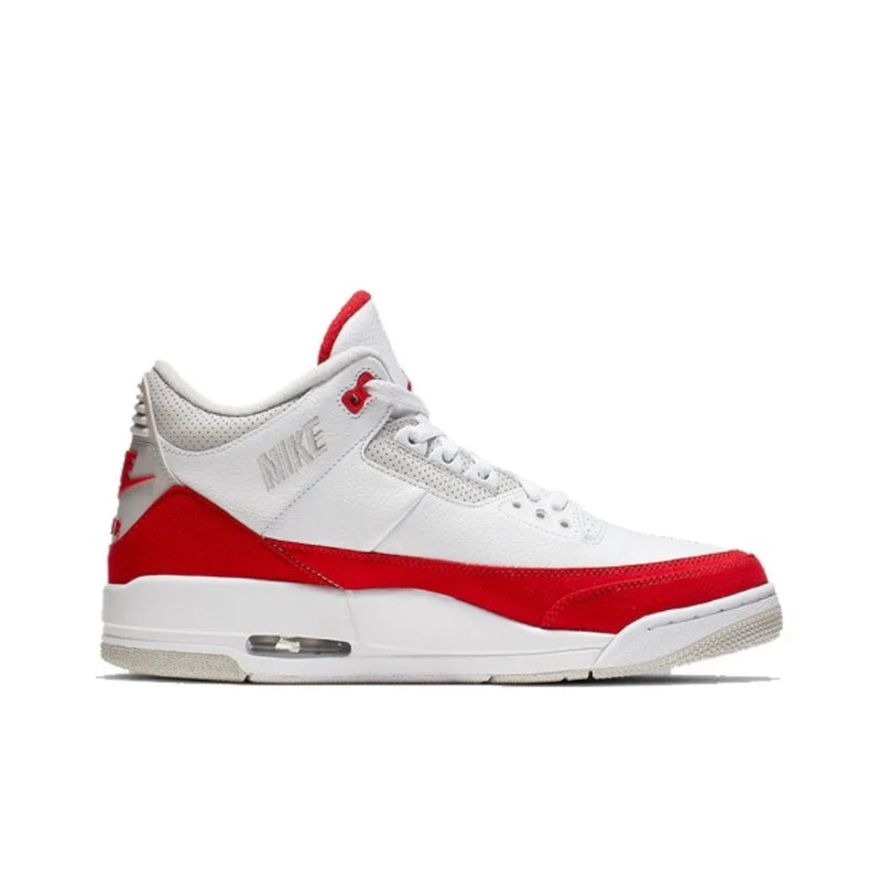 Tênis Nike Air Jordan 3 Retro