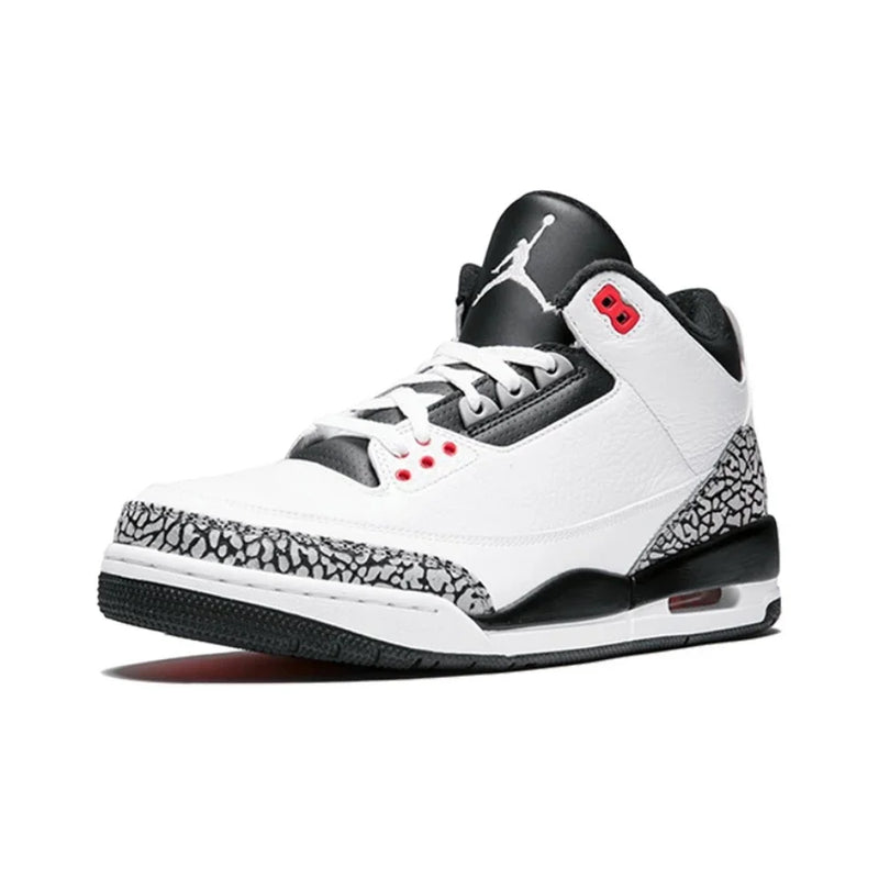 Tênis Nike Air Jordan 3 Retro