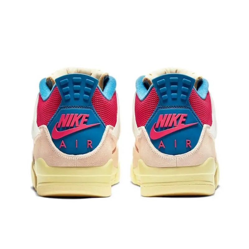 Tênis Air Jordan 4 x Union LA "Guava Ice"